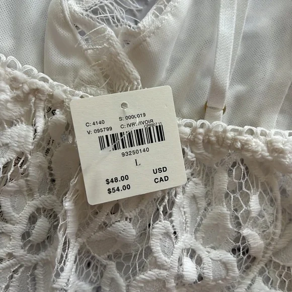 NWT By Anthropologie Ruffle Lace Bra in Ivory Size Large - Picture 6 of 6
